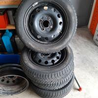 4 cerchi ferro R14