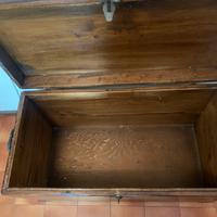 Cassettone in legno