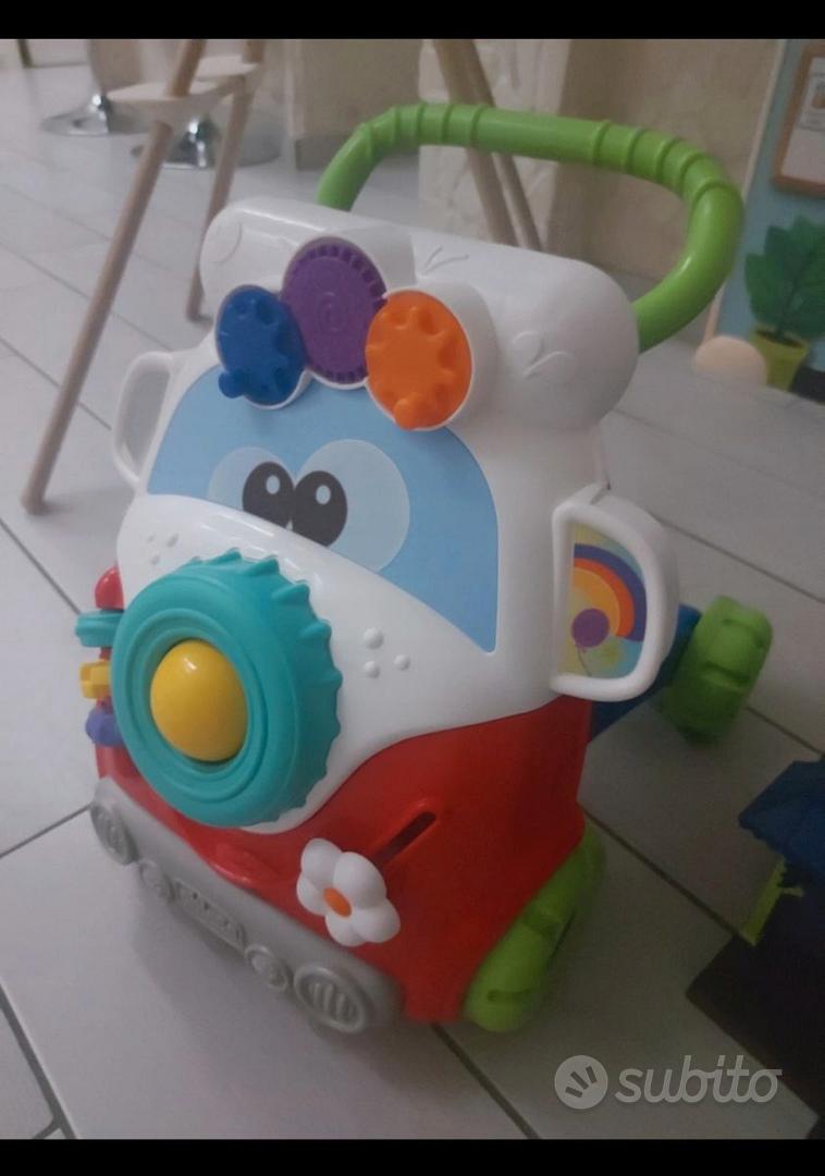 Chicco Gioco Primi Passi Happy Hippy 2in1 con Centro Attività Manuali,  Pulmino Colorato con 4 Grandi Ruote, per Bambini 9-24 Mesi : : Moda