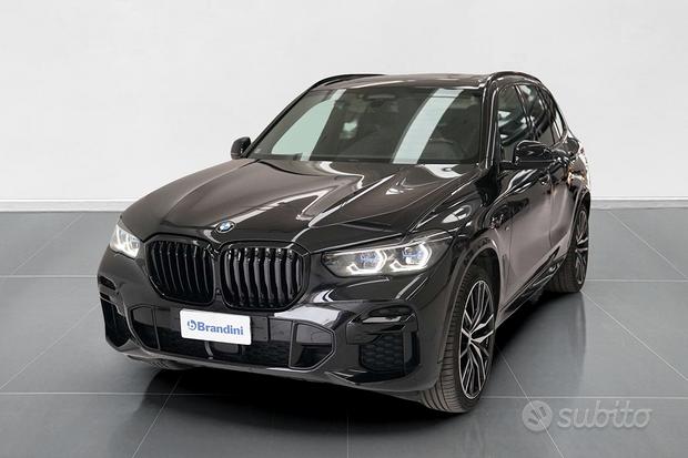 BMW X5 xdrive40d mhev 48V Msport auto