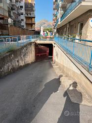 Box 25mq con soppalco