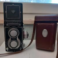 Fotocamera analogica Rolleiflex biottica