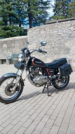 Suzuki GN 250