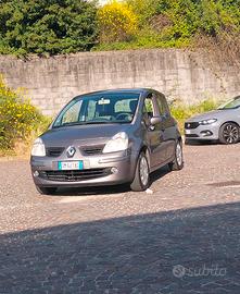 RENAULT Modus 1.2 16V Dynamique
