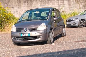 RENAULT Modus 1.2 16V Dynamique