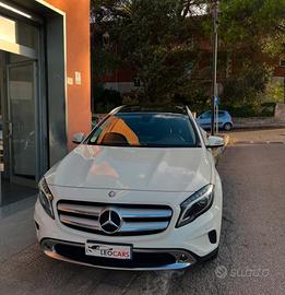 Mercedes Gla