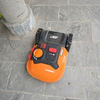robot tagliaerba 