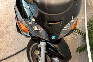 Piaggio x9