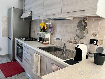 Stanza singola con spese condominiali comprese