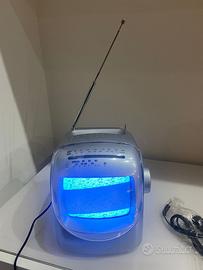 Televisione portatile con Radio vintage