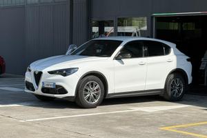 Alfa Romeo Stelvio super Q4 2.2 210cv