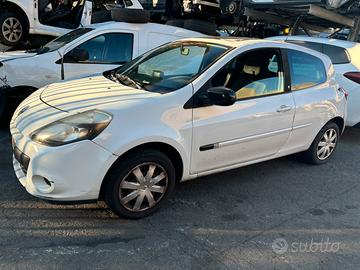 Ricambi Renault Clio III K9K67 2011