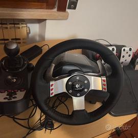 Logitech G27 Volante e Pedaliera PC/PS3
