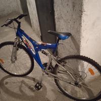 bicicletta x ragazzo Mountain bike