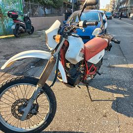 Yamaha XT 350 - 1987 non marciante per ricambi