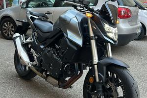 Honda Hornet 750 2024