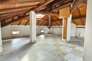 2 LOCALI A MONTECCHIO EMILIA