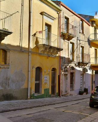 Appartamento di 90 m² con 4 locali a Ragusa
