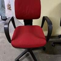 Sedia da ufficio regolabile con rotelle