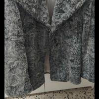 Pelliccia grigia 
