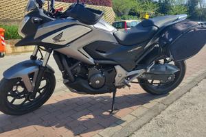 honda NC750 con cambio automatico