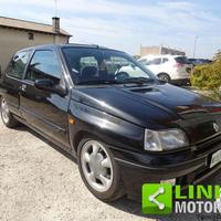 RENAULT Clio 1.8i 16V