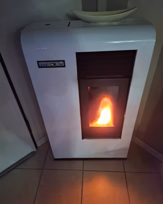 Stufa a pellet Eva Stampaggi