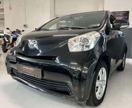 TOYOTA iQ 1.0 Sol