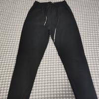 Pantaloni neri S leggeri ed elasticizzati  nuovi