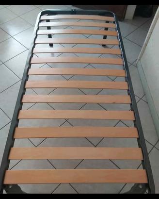 Letto singolo, rete a doghe in legno 