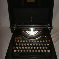 MACCHINA DA SCRIVERE ANTICA D'EPOCA  RHEINMETALL