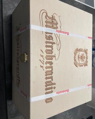 Cassetta di vino Mastroberardino