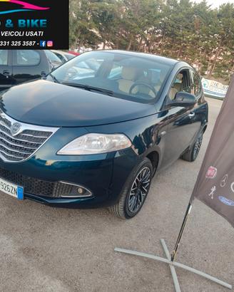 Lancia Ypsilon 1.2 5p GPL Ecochic 30th anniversary