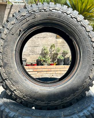 Pneumatici fuori strada