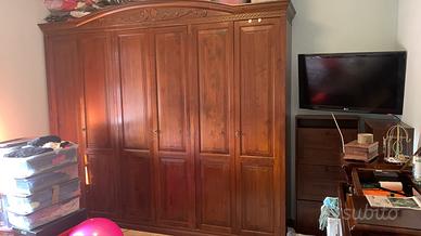 Camera da letto in legno massello