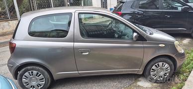 Toyota yaris 1400 turbodiesel 3 porte