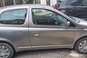 Toyota yaris 1400 turbodiesel 3 porte