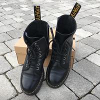 Anfibio Dr. Martens Jadon III