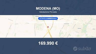 Immobile in asta di 491 m² a Modena