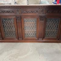 mobili antichi - credenza, tavolo e sedie