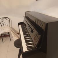 pianoforte verticale satinato nero