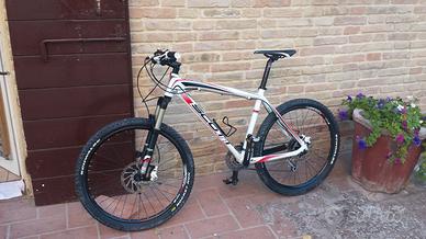SCOTT 26