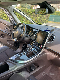 Renault Espace 4control