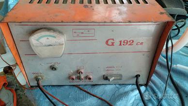 Caricabatterie per auto/camper da 6 a 24 volt