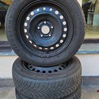 4 cerchi + 4 gomme invernali Renault Kangoo
