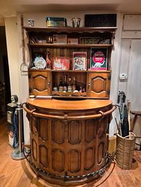 Mobile bar con bancone