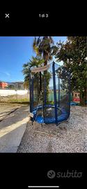 Trampolino salta salta
