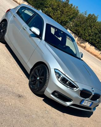 BMW Serie 1 (F40) 116d Business Advantage