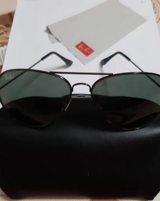 Ray-Ban RB 3026