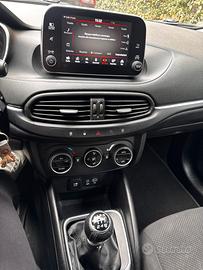 Fiat tipo Mjt 1.6 120cv 10/2016